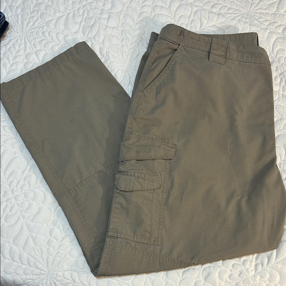 Men's Versatile Cargo Pants - khaki